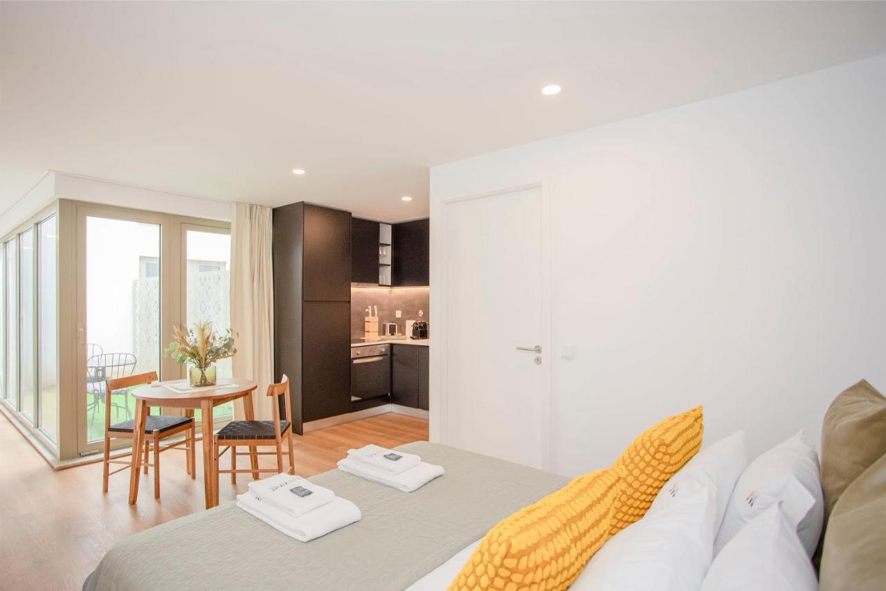Liiiving In Porto - Downtown Essence Apartments Luaran gambar